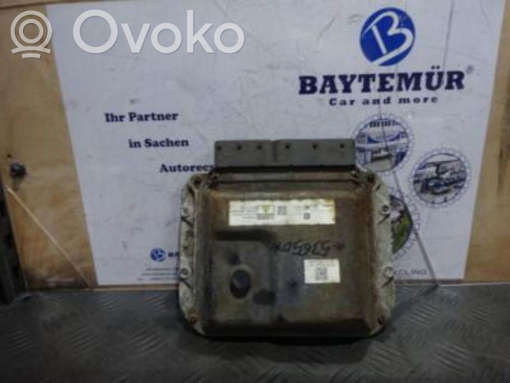 Opel Astra H Engine control unit/module 