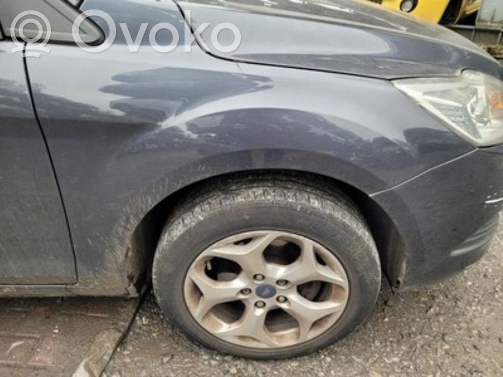 Ford Focus Крыло 