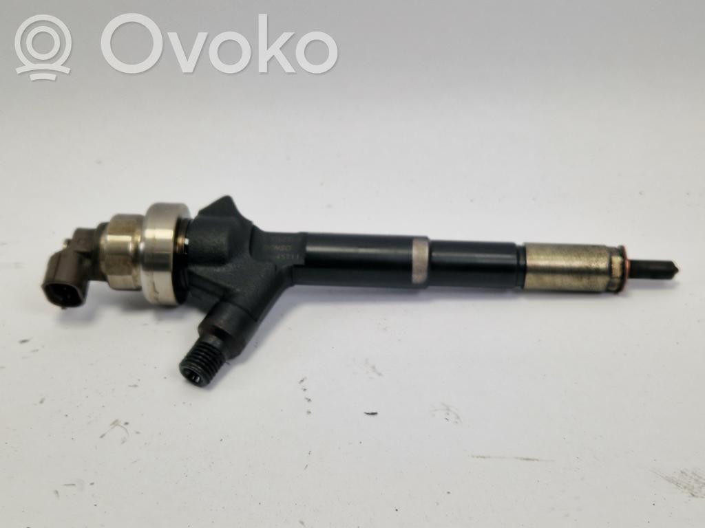 Inyector de combustible   97376663