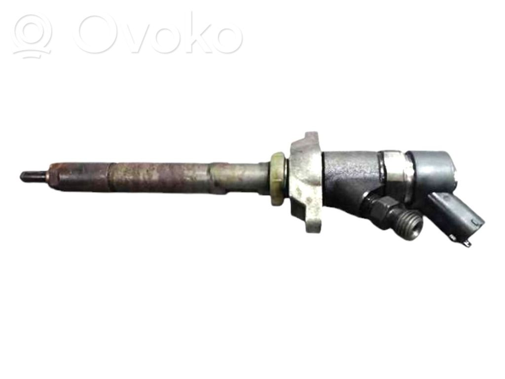 Polttoainesuutin   B445117859