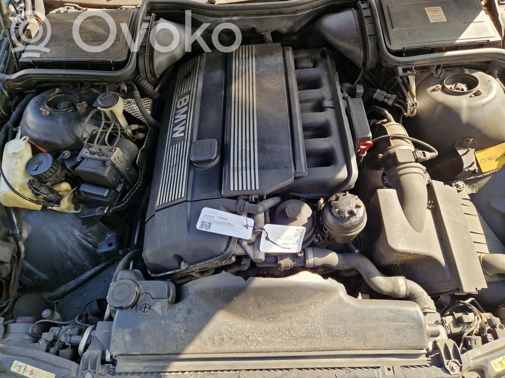 Variklis   M52256S4