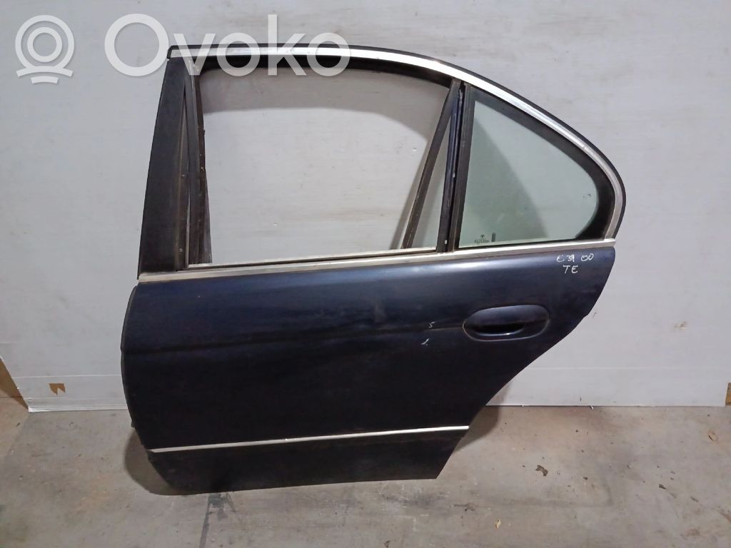 Rear door