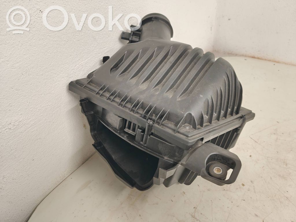 BMW 2 F45 Obudowa filtra powietrza 