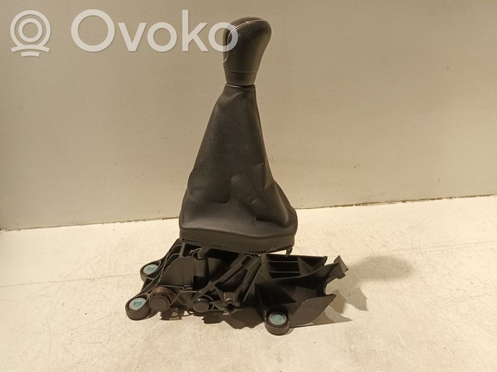 Ford B-MAX Gear shifter/selector 
