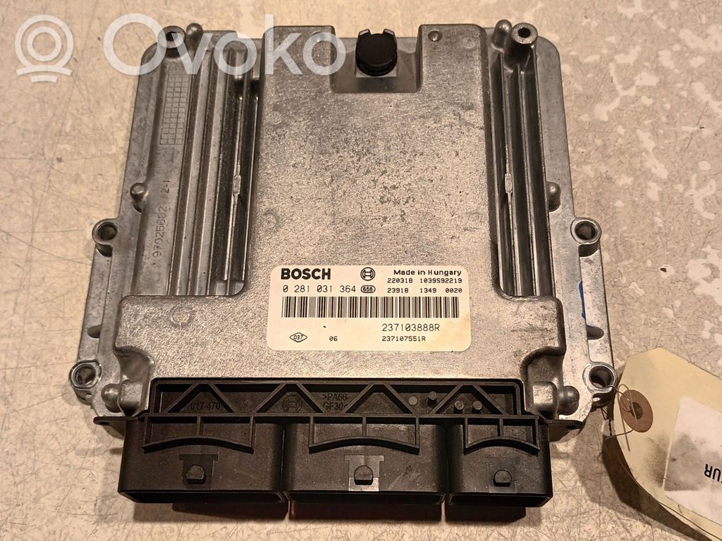 Renault Trafic III (X82) Engine control unit/module 