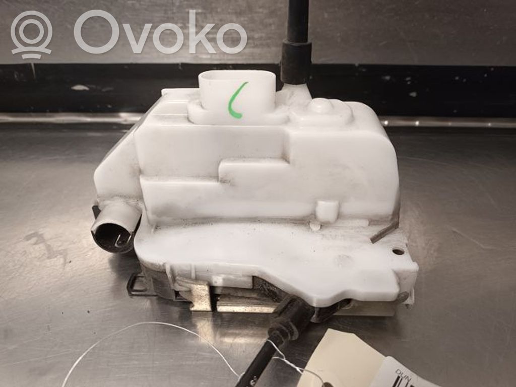 Citroen C3 Priekšpusē slēdzene 