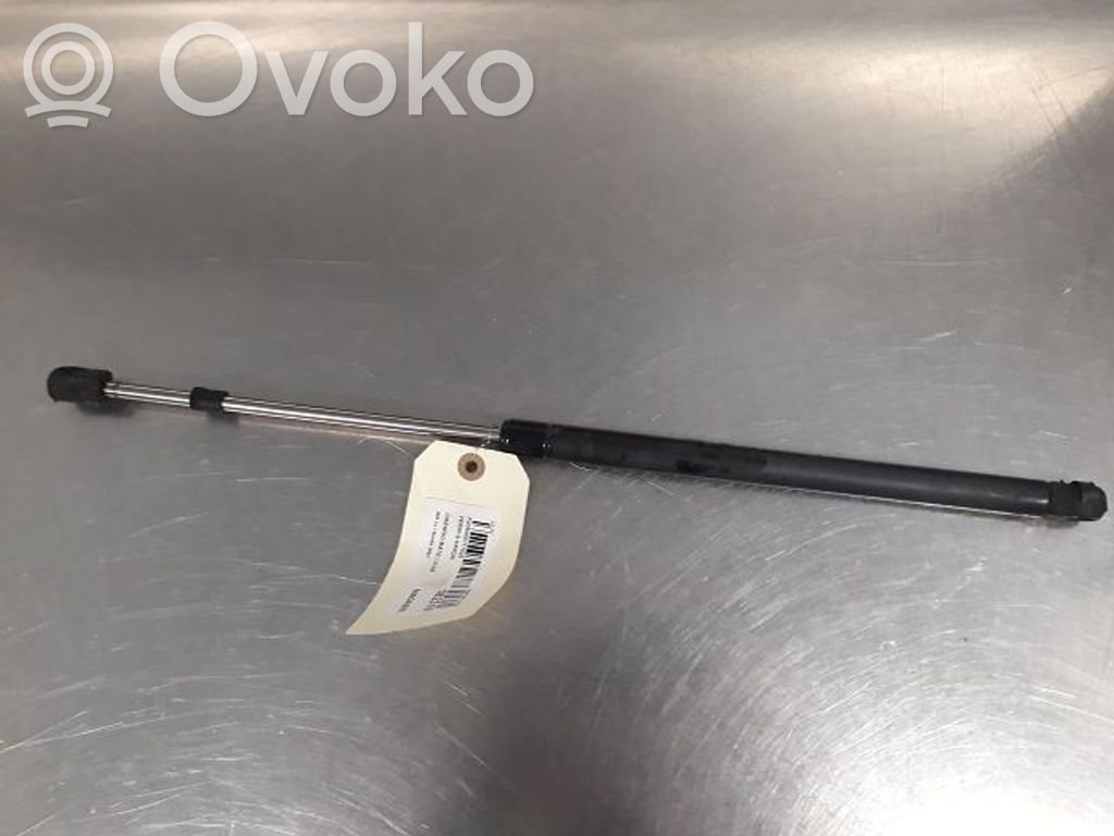 Chevrolet Matiz Tailgate strut 