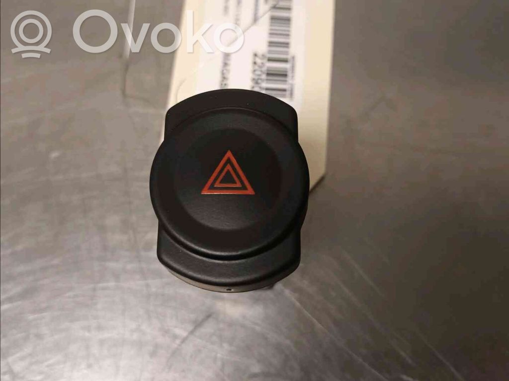 Renault Sandero I Hazard light switch 