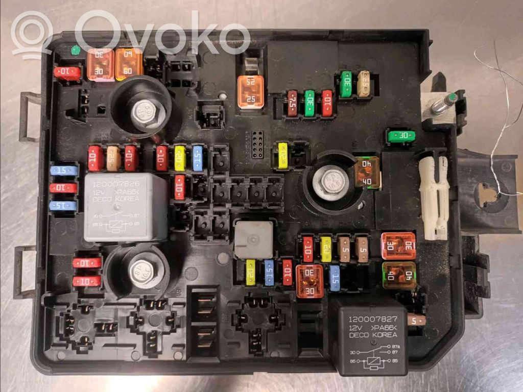 Opel Corsa E Fuse box set 