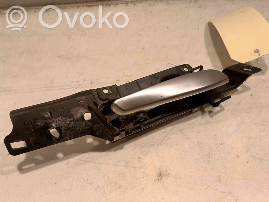 BMW X5 E70 Manecilla interna puerta delantera 