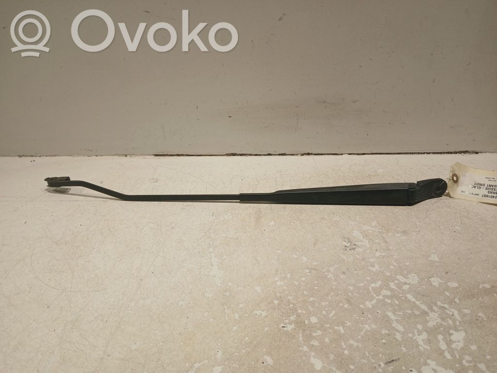 Renault Kangoo II Ramię wycieraczki szyby przedniej / czołowej 