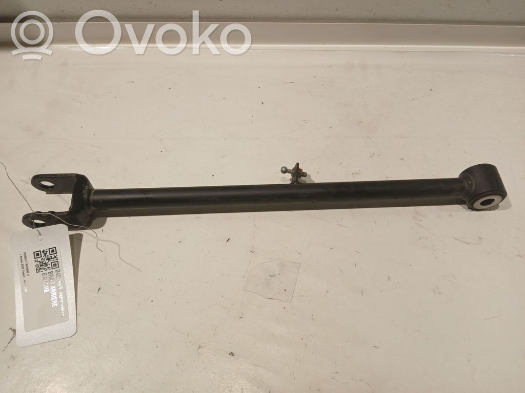Renault Megane E-Tech Takatukivarsi 