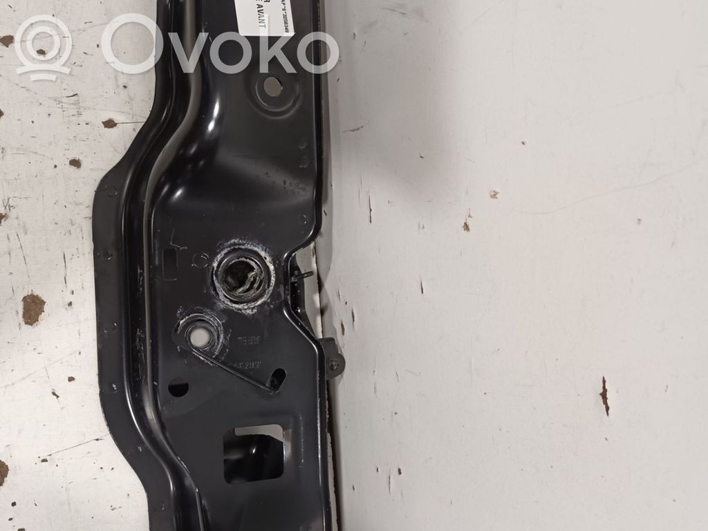 Opel Corsa E Radiatoru paneļa augšējā daļa (televizors) 