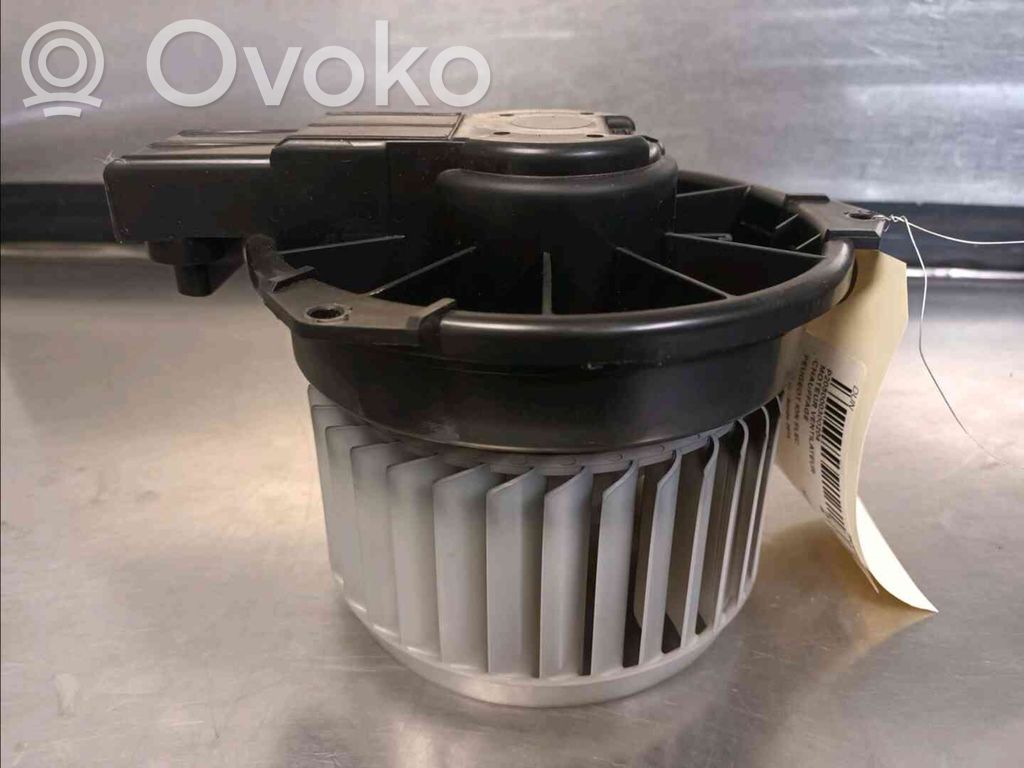 Peugeot iOn Mazā radiatora ventilators 