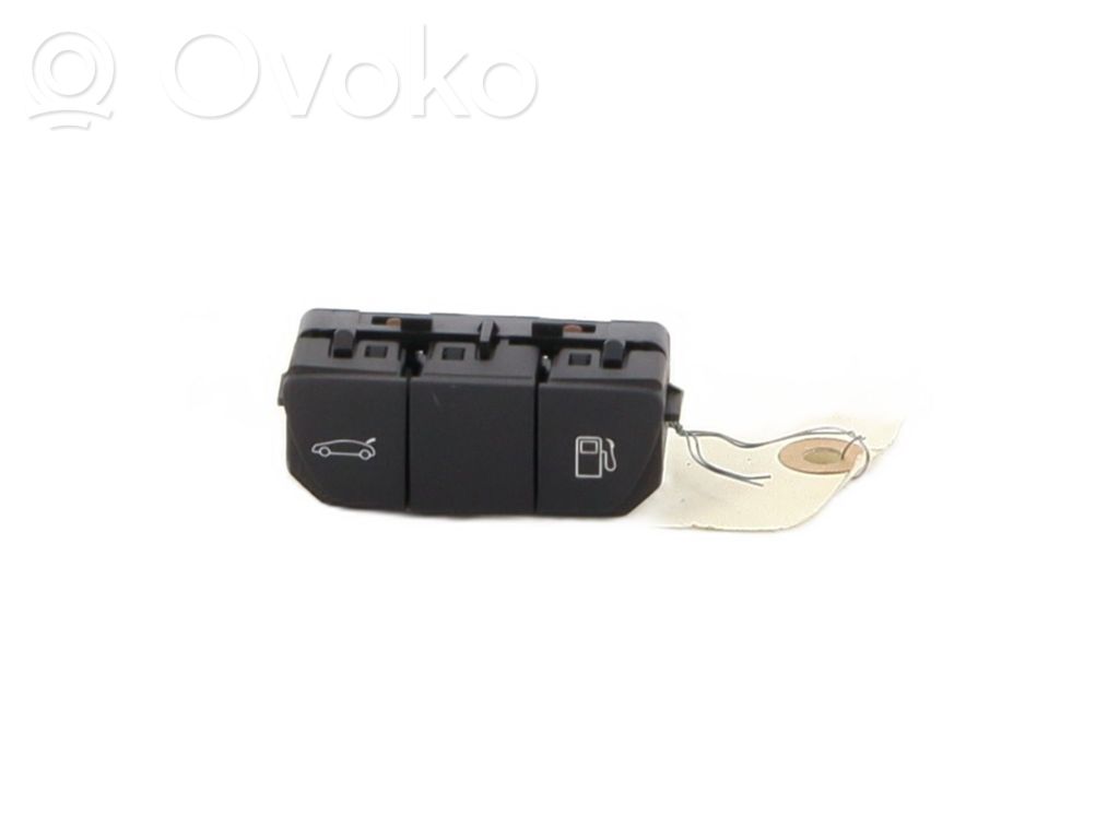 Tailgate/boot open switch button   6490TE