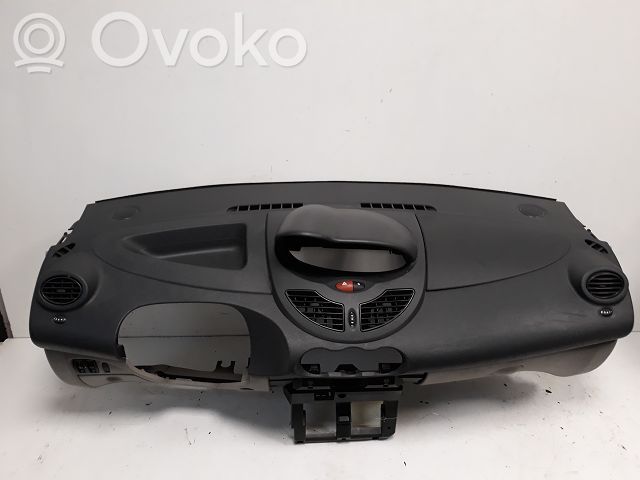 Renault Twingo II Panel de instrumentos 