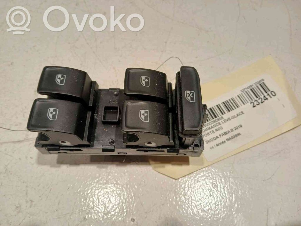 Skoda Fabia Mk3 (NJ) Electric window control switch 