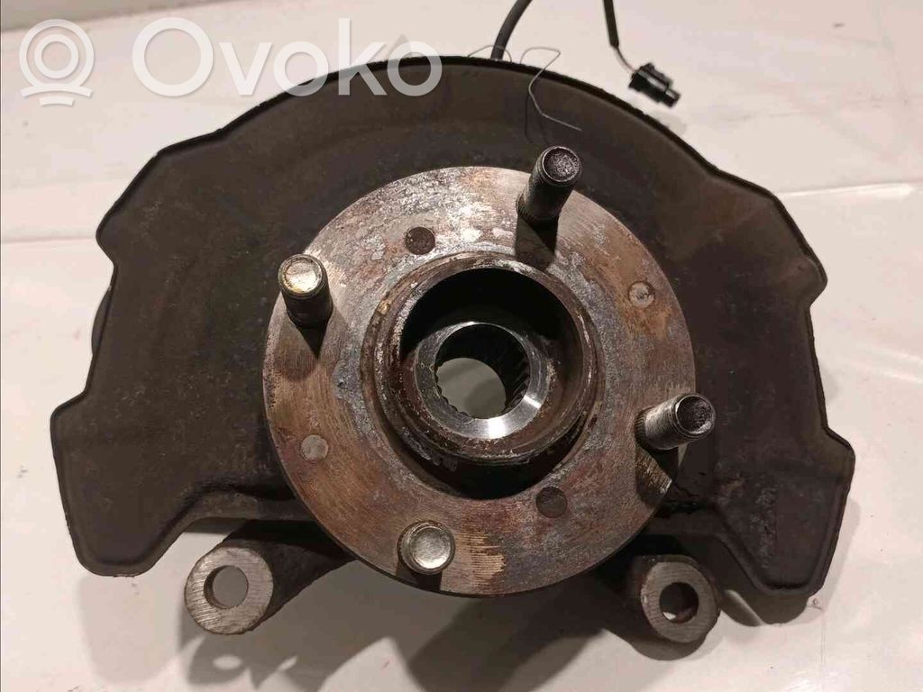 Suzuki Swift III Priekinis kelmas 
