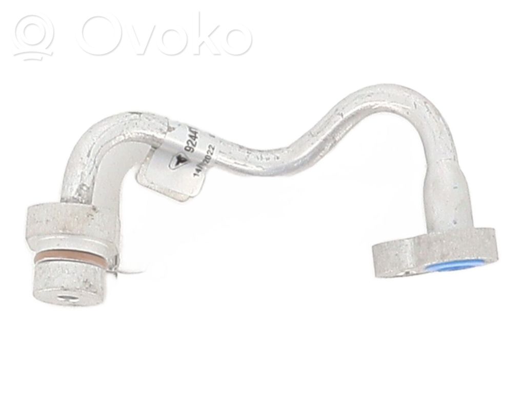 Renault Megane E-Tech Ilmastointilaitteen putki (A/C) 