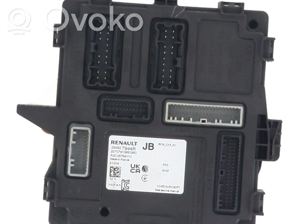 Renault Megane E-Tech Korin keskiosan ohjainlaite 