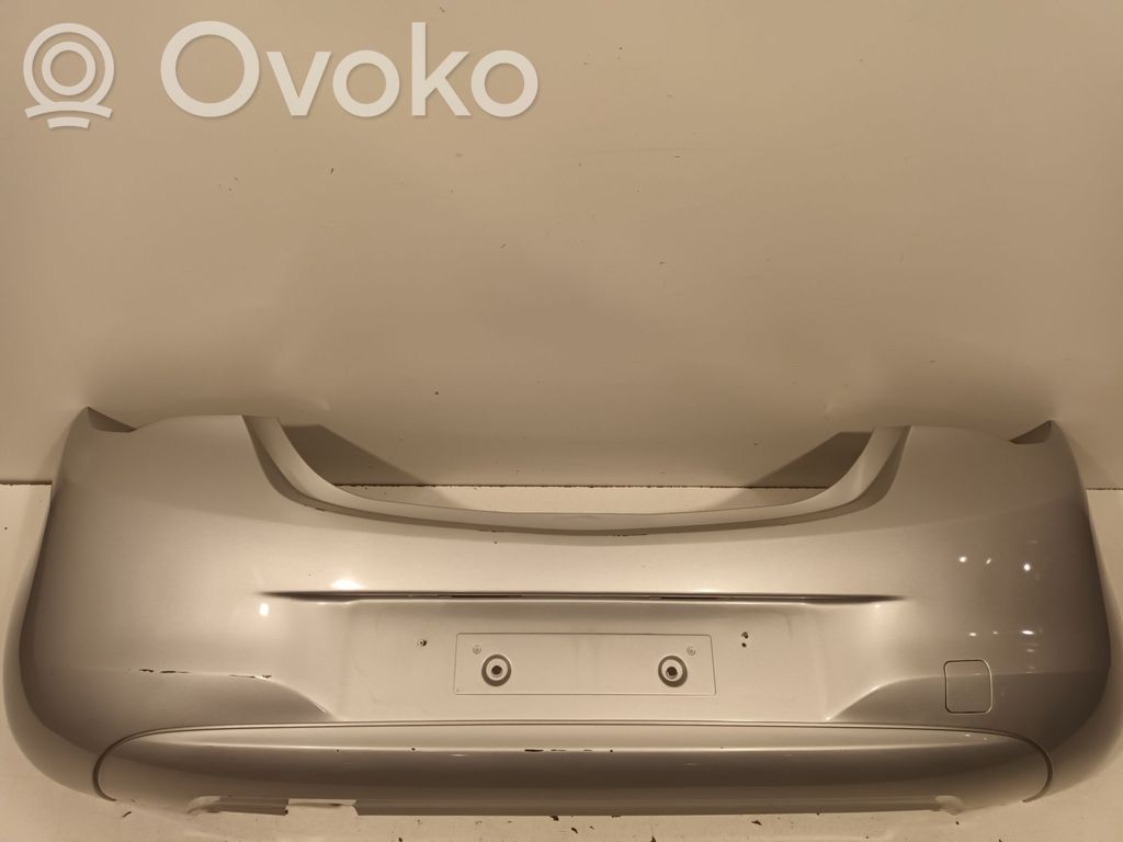 Opel Corsa E Bamperis 