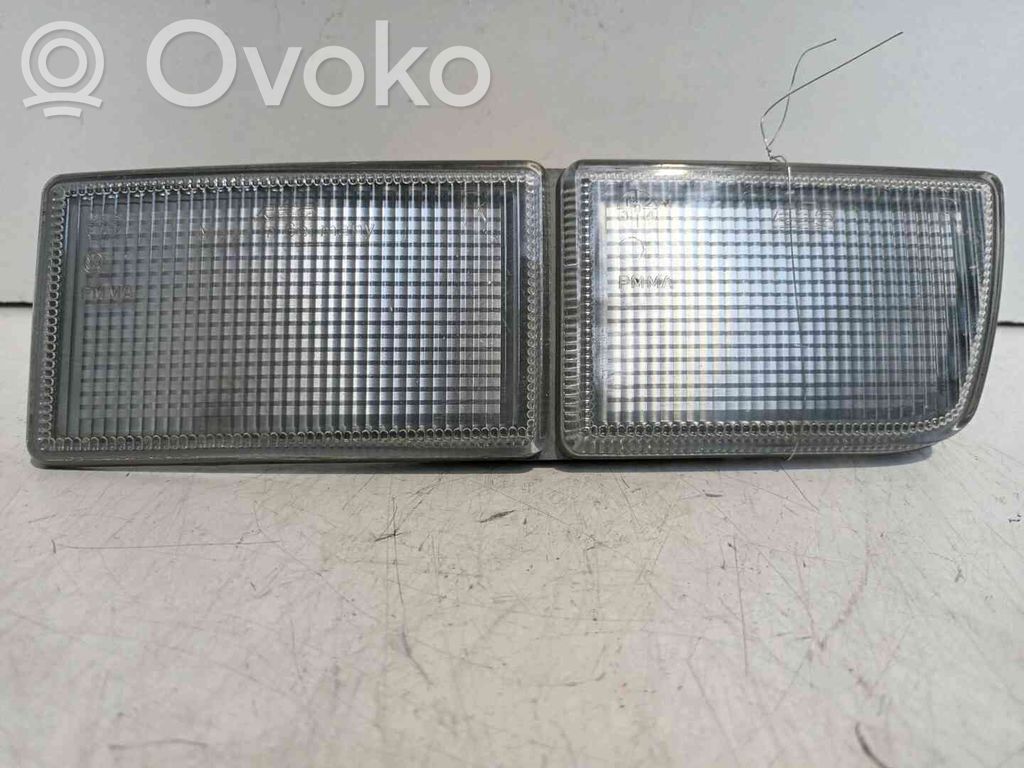 Volkswagen Golf III Reflector delantero 
