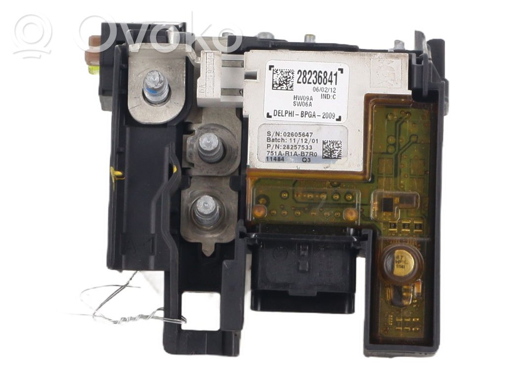 Peugeot 308 Relais de batterie fusible 