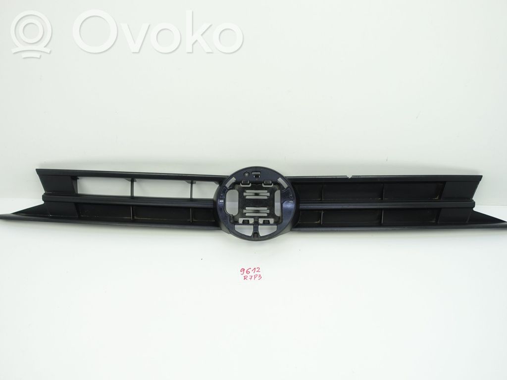 Volkswagen Polo VI Grilă radiator față 