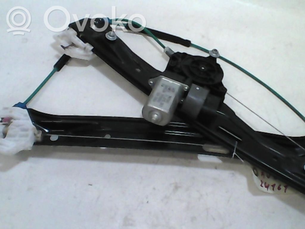 BMW 1 F20 F21 Front door window regulator with motor 