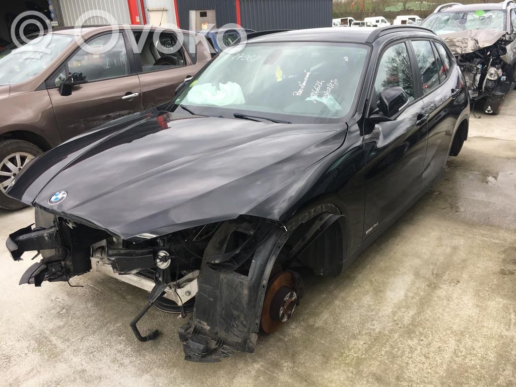 BMW X1 E84 Priekšpusē amortizators ar atsperi 