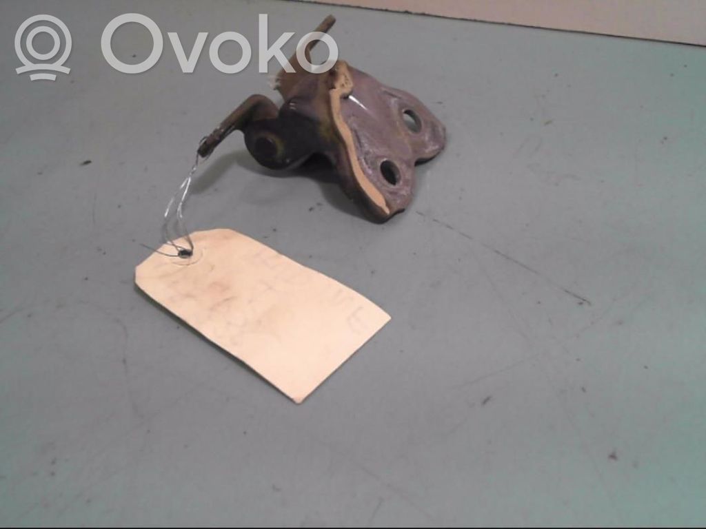 Etuoven yläsarana