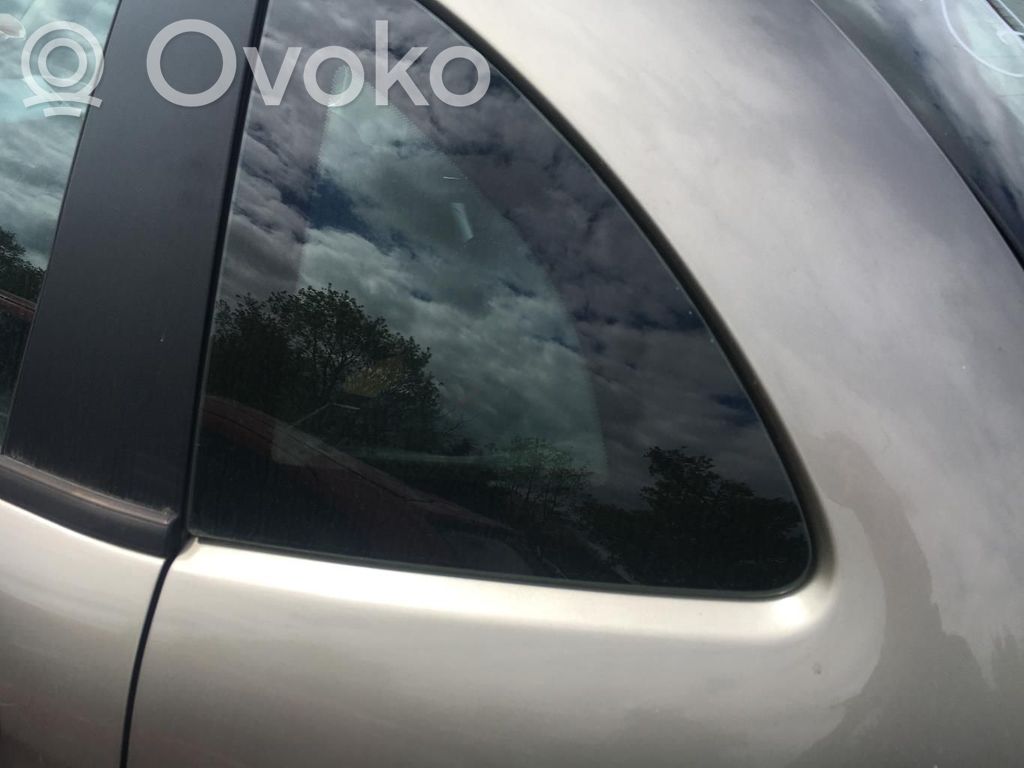 Citroen C3 Rear side window 