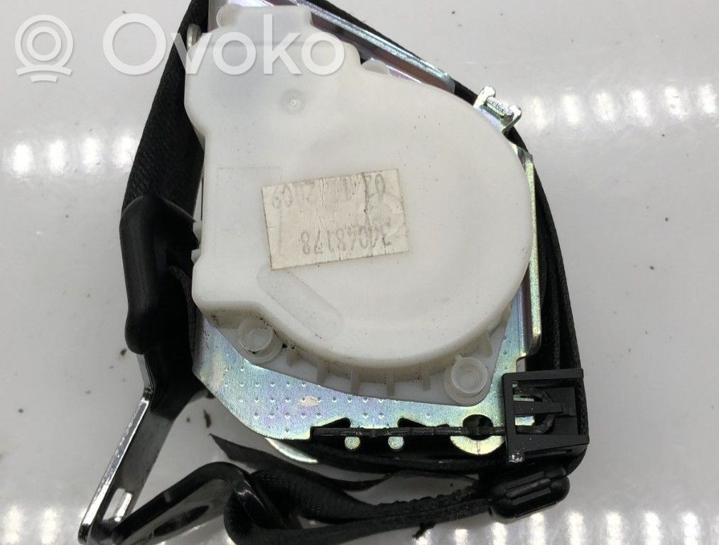 Cinturón trasero   8975TC