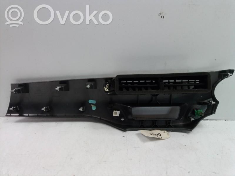 Citroen C3 Rejilla de ventilación central del panel 