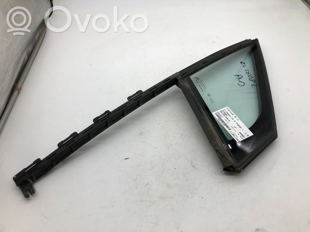 Citroen C4 II Szyba przednia karoseryjna trójkątna 