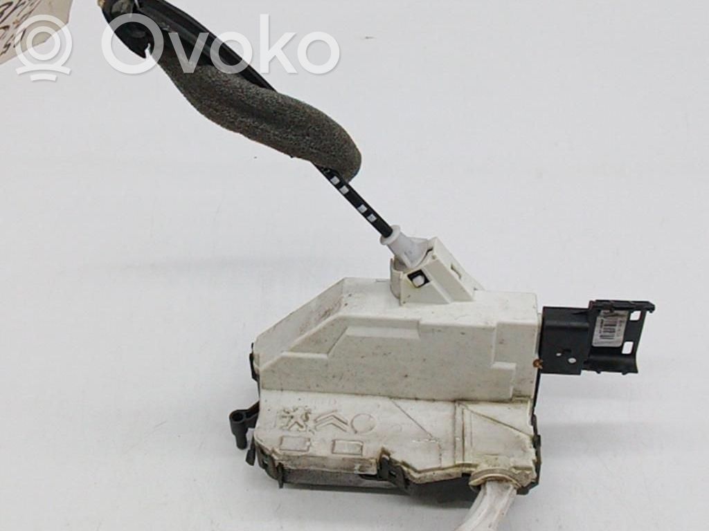 Citroen C5 Front door lock 