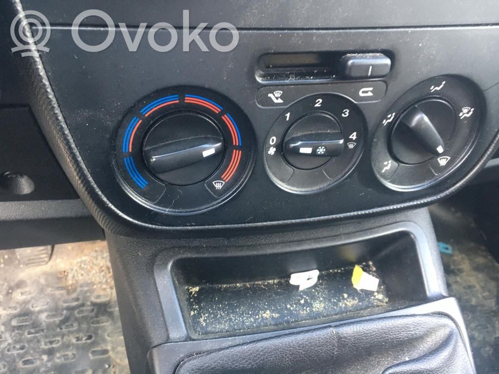 Climate control unit   00006490K4