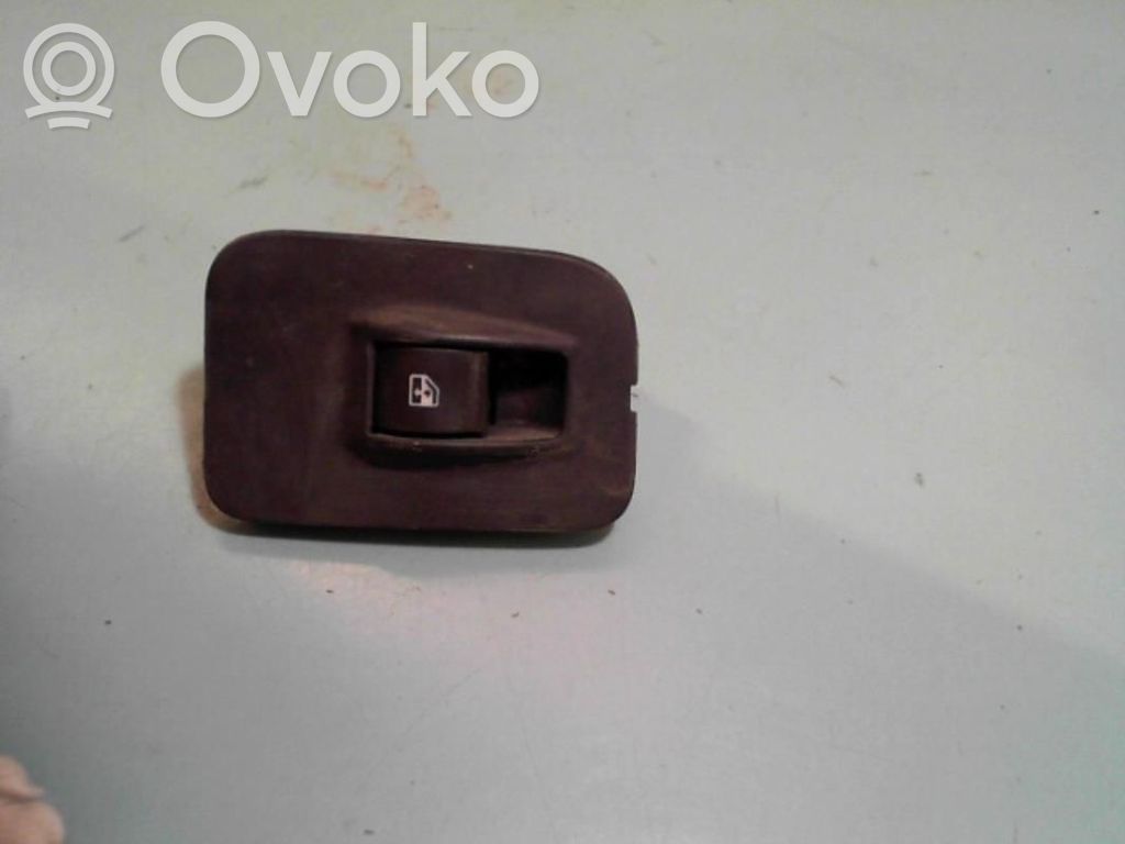 Fiat Fiorino Przyciski szyb 