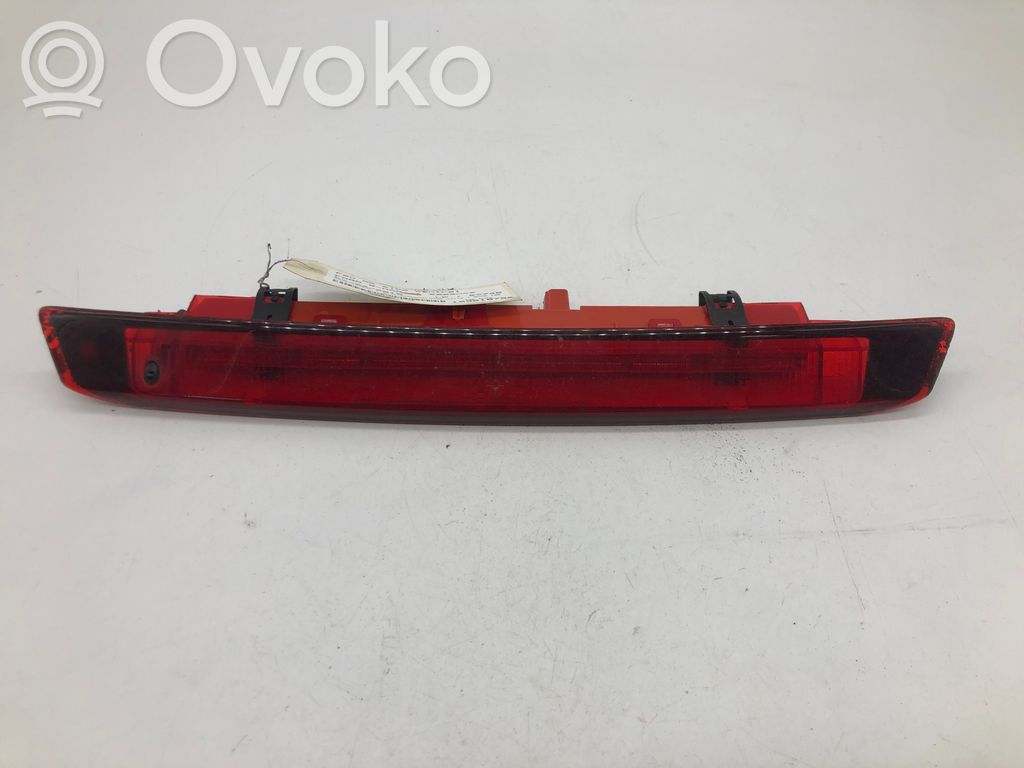 Ford B-MAX Third/center stoplight 