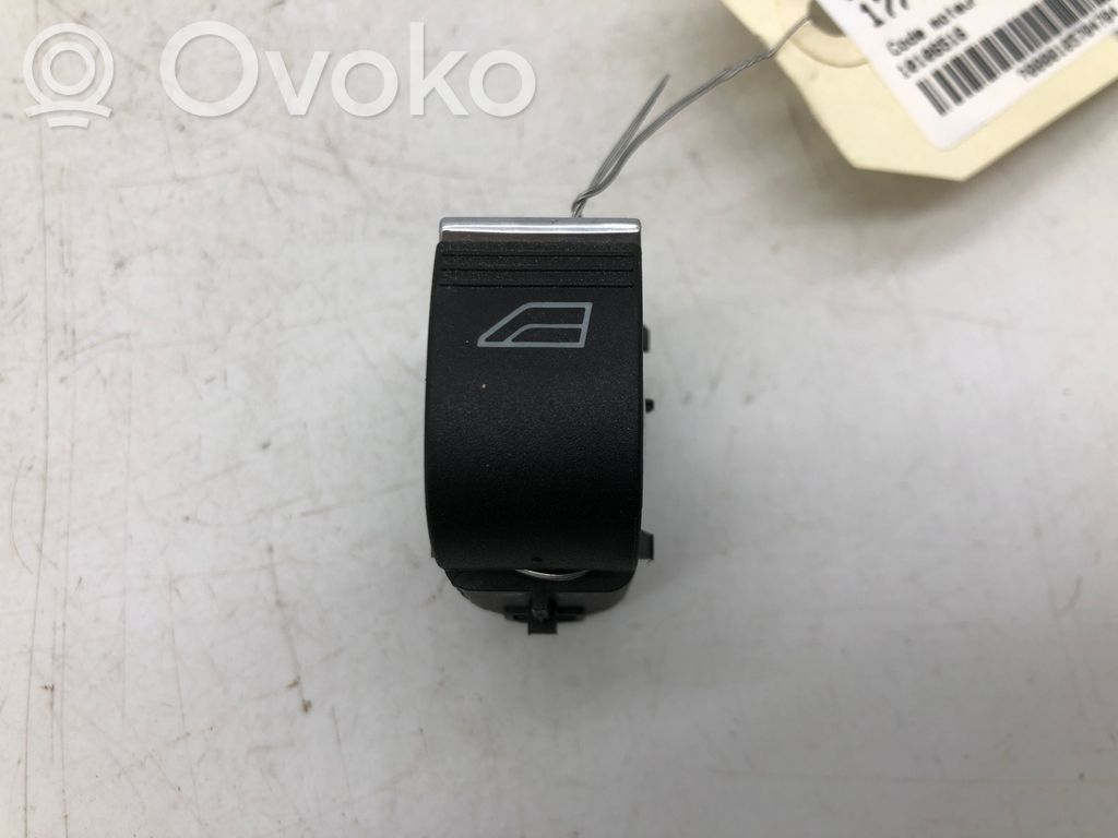 Electric window control switch   10106516