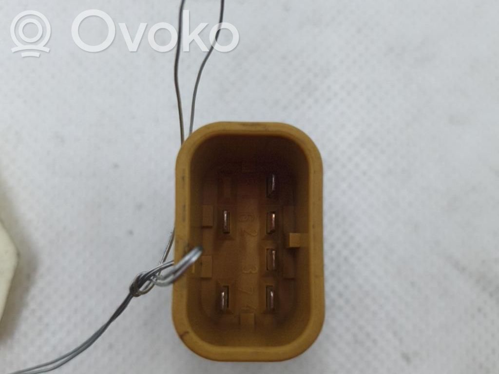 Ford C-MAX I Electric window control switch 