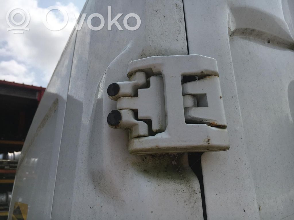 Tailgate/trunk/boot hinge   1947950