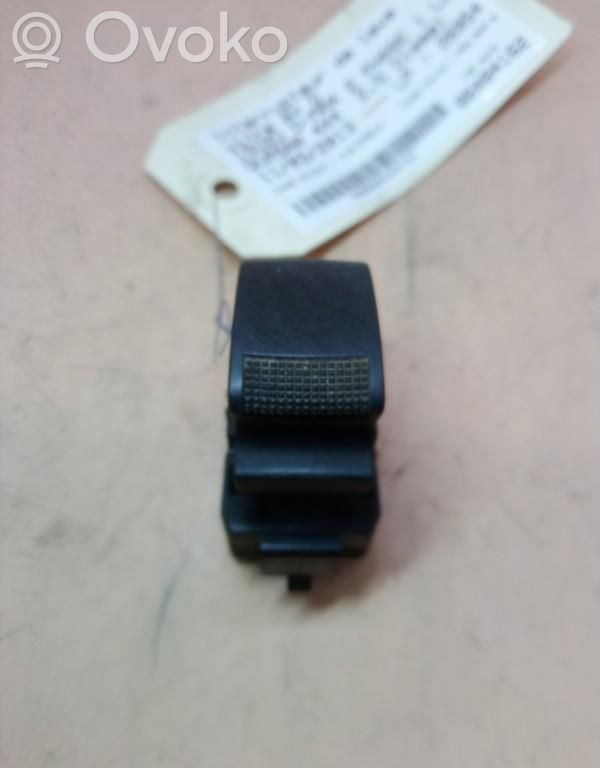 Isuzu D-Max Electric window control switch 