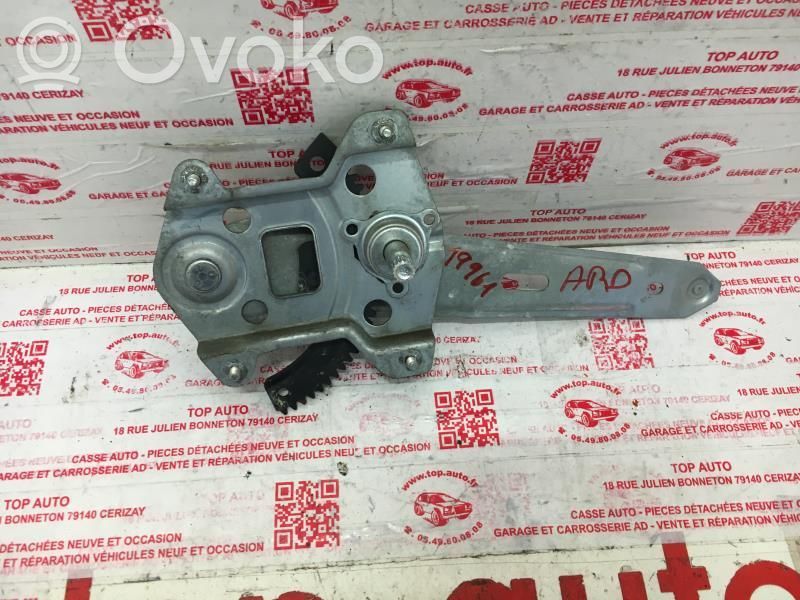 KIA Picanto Rear door manual window regulator 