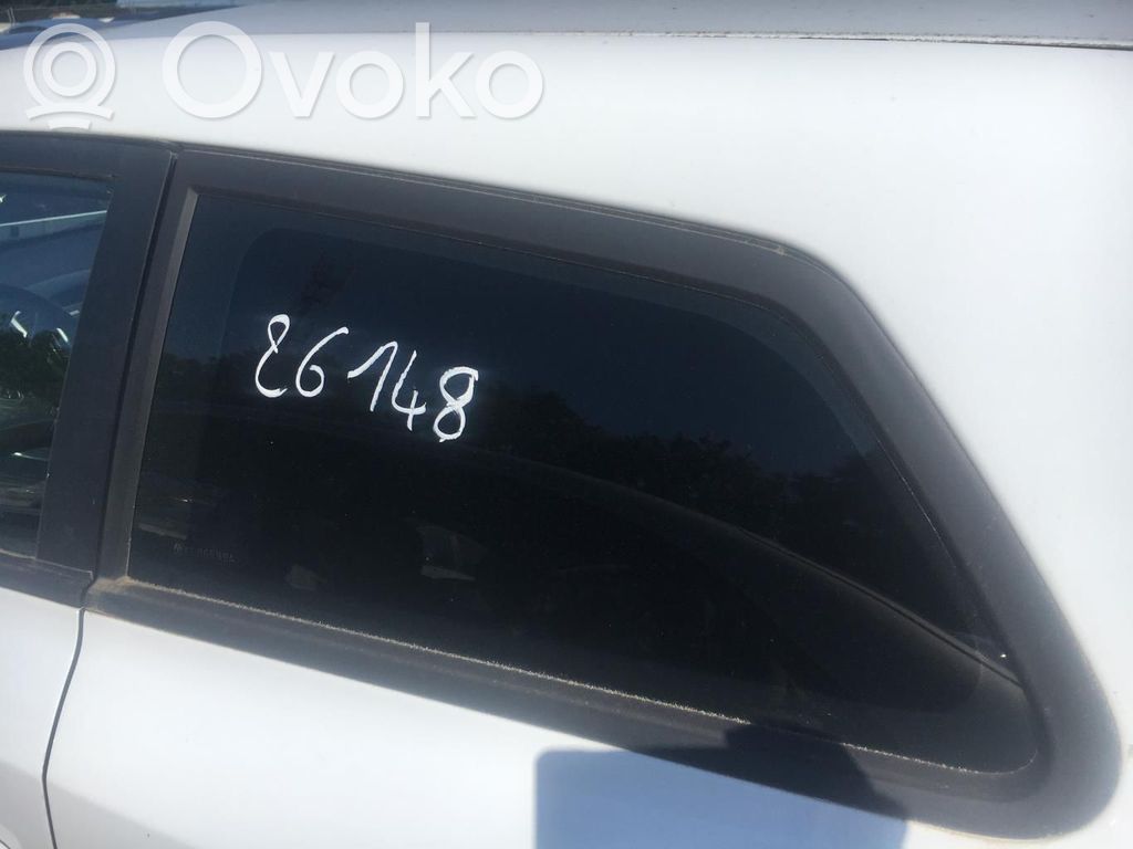 Szyba karoseryjna tylna   878101H200