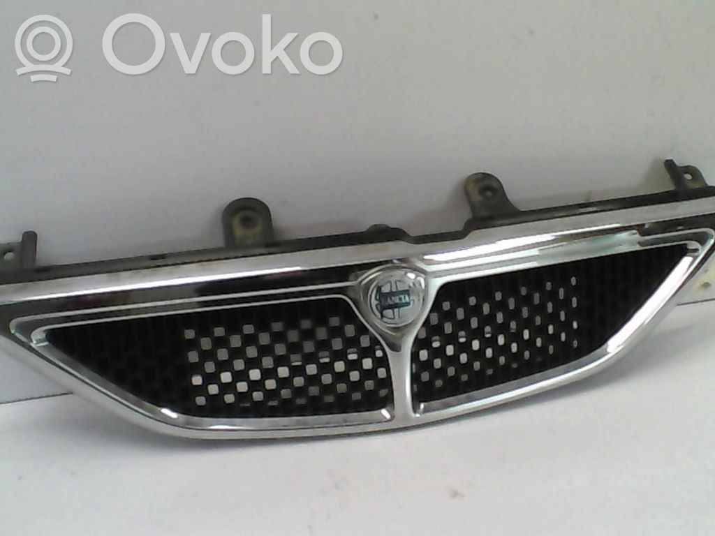 Lancia Ypsilon Front grill 