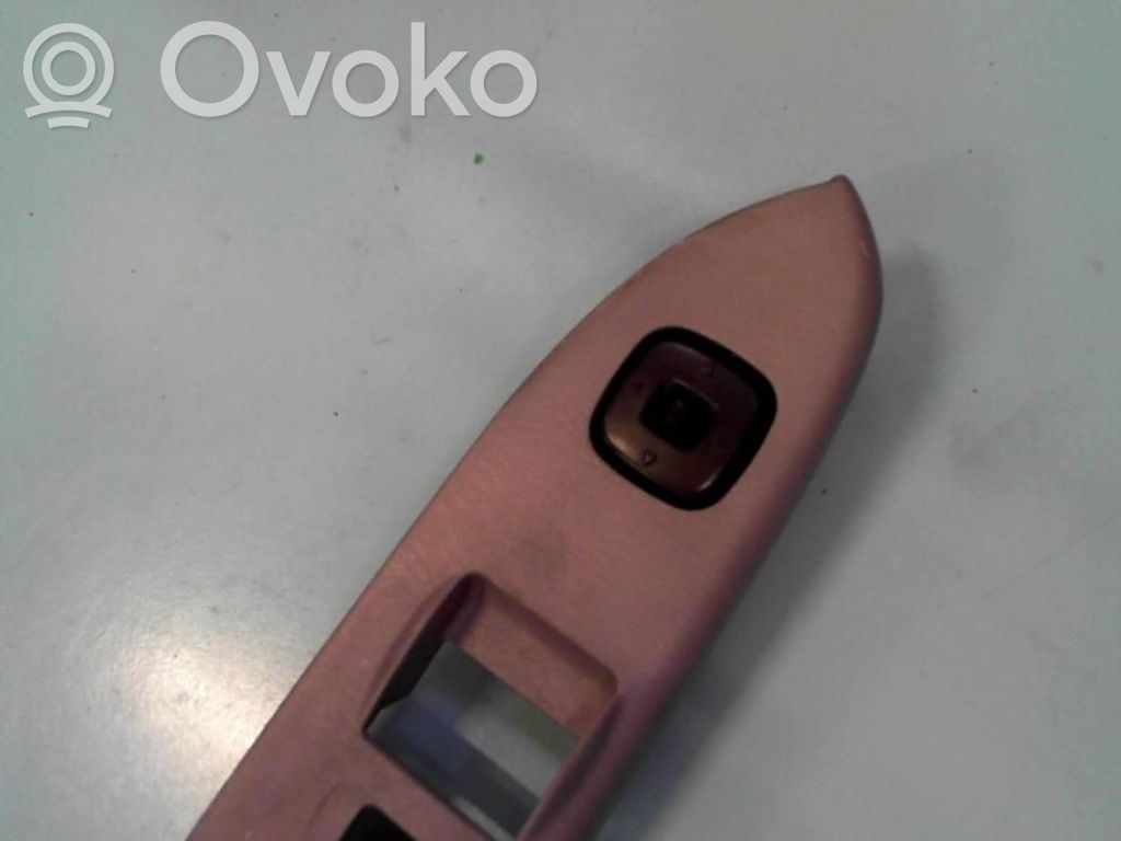 Mazda 626 Wing mirror switch 