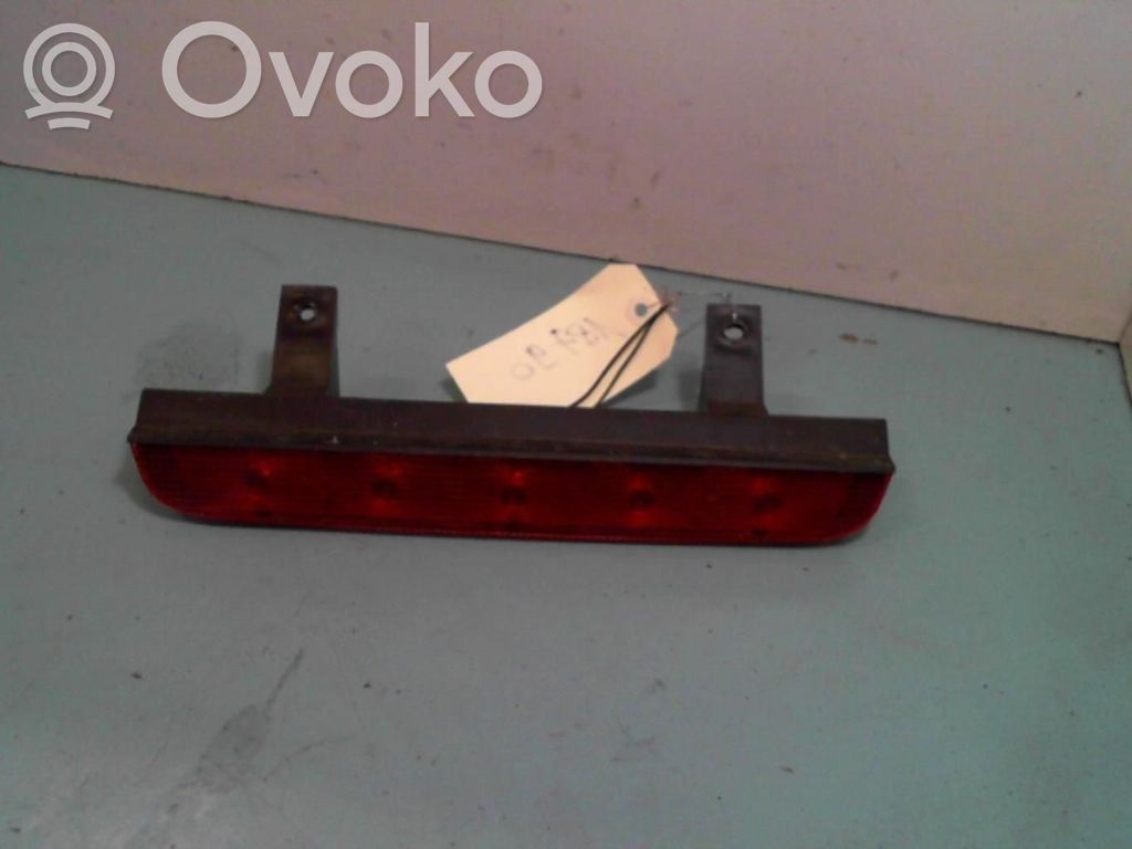 Opel Agila A Third/center stoplight 