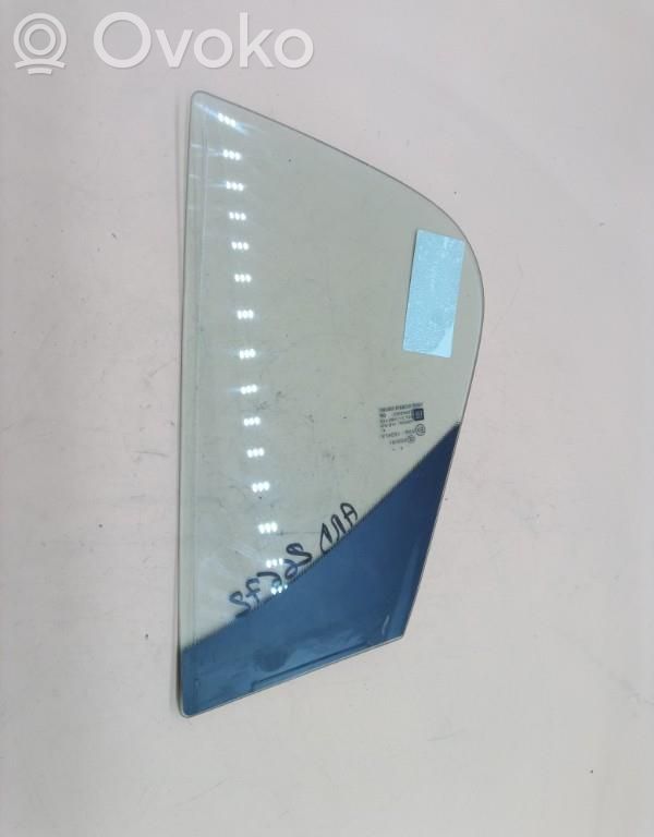 Ventanilla de ventilación de la puerta trasera   13436994