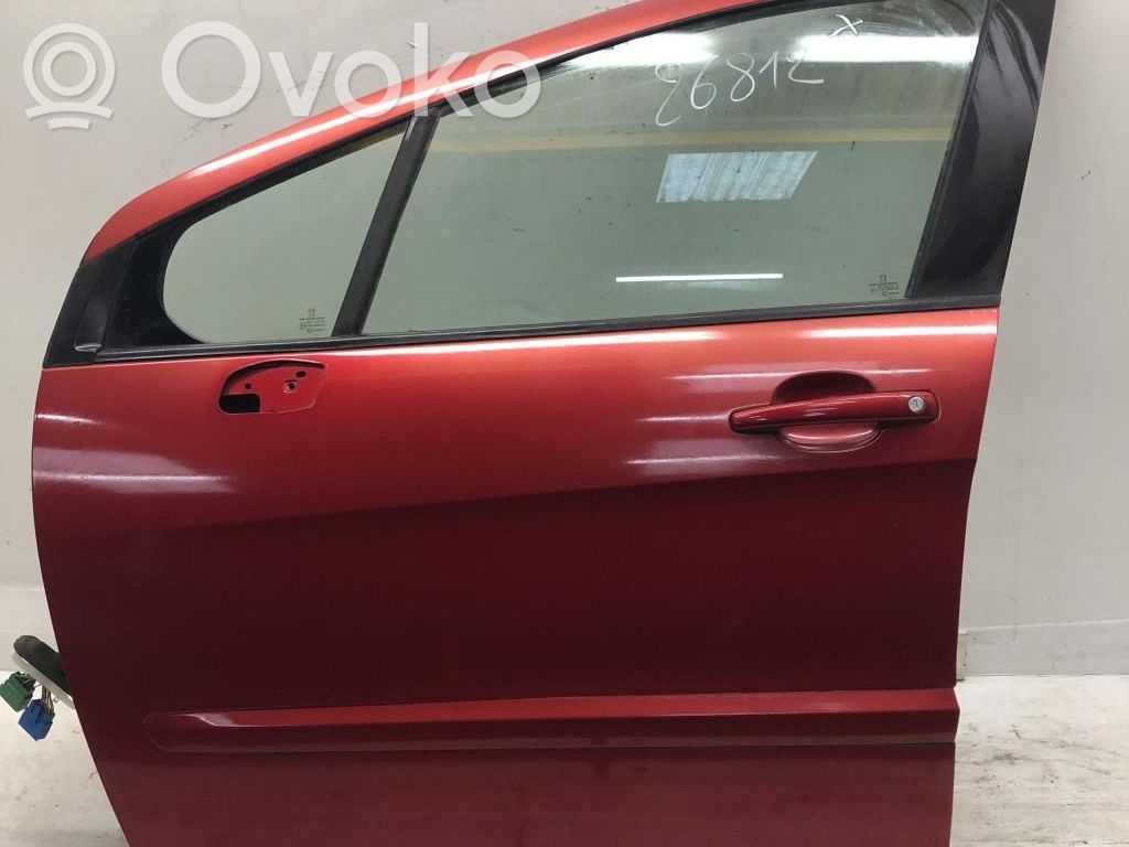 Peugeot 308 Дверь 